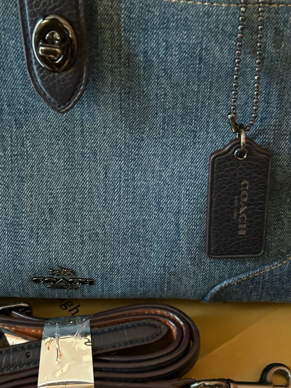 Coach Mercer 30 Blue Denim and leather satchel with crossbody strap GORGEOUS - Picture 4 of 10